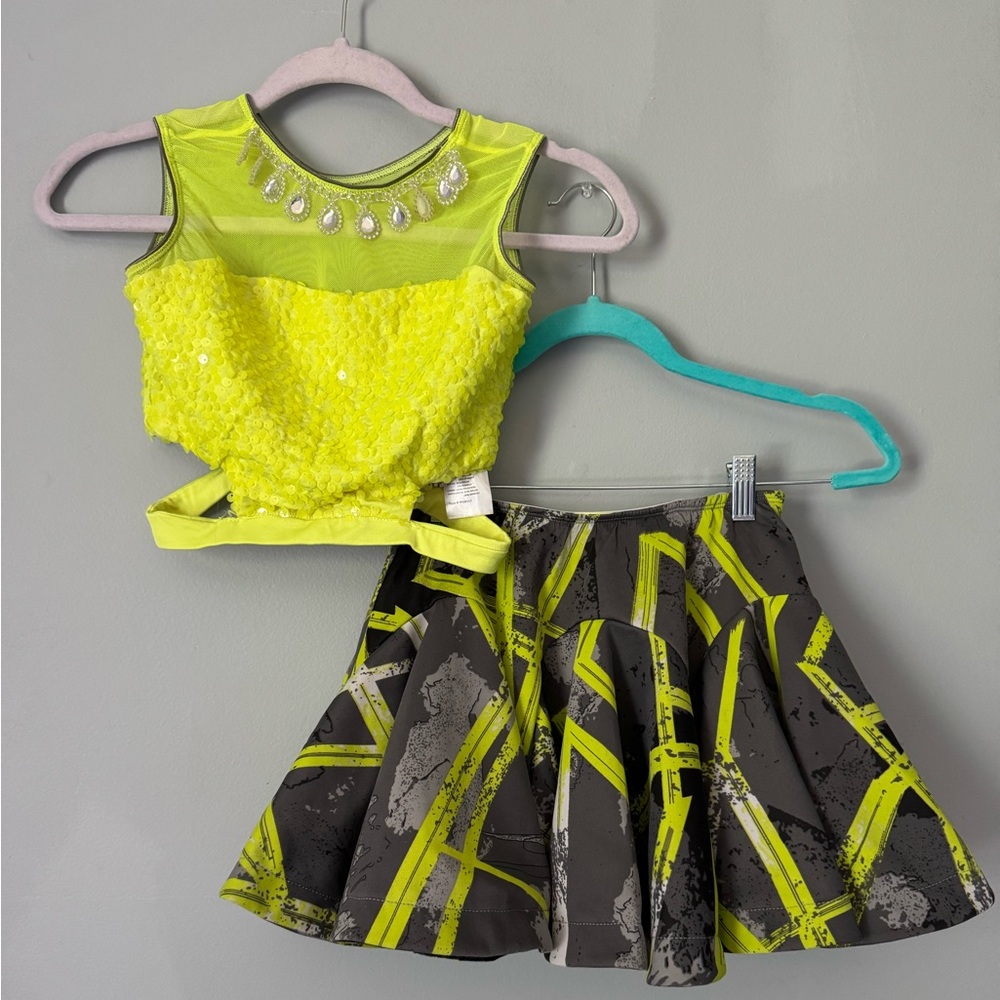 Dance costume